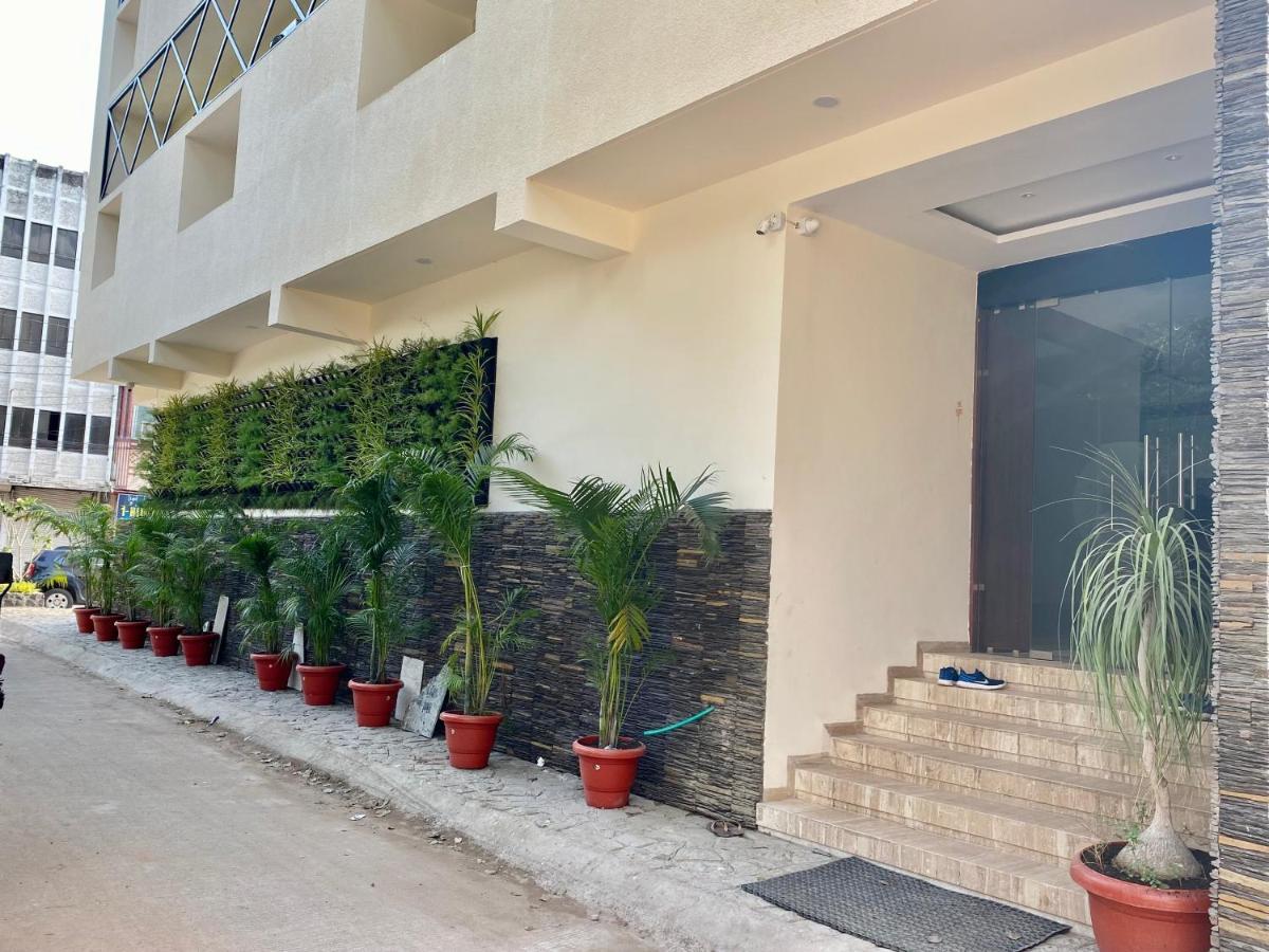 Hotel Vrindavan Palace Indore Exterior photo