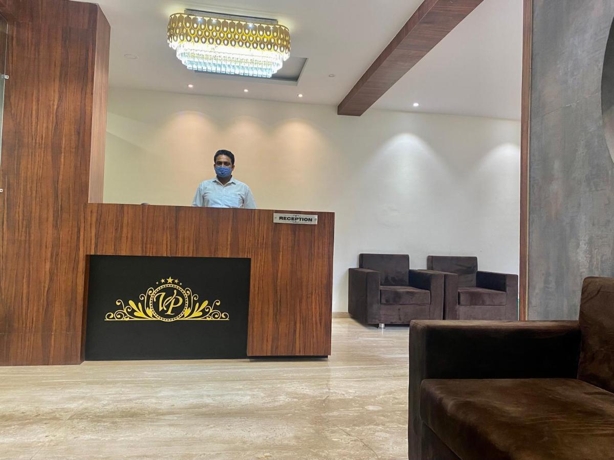 Hotel Vrindavan Palace Indore Exterior photo